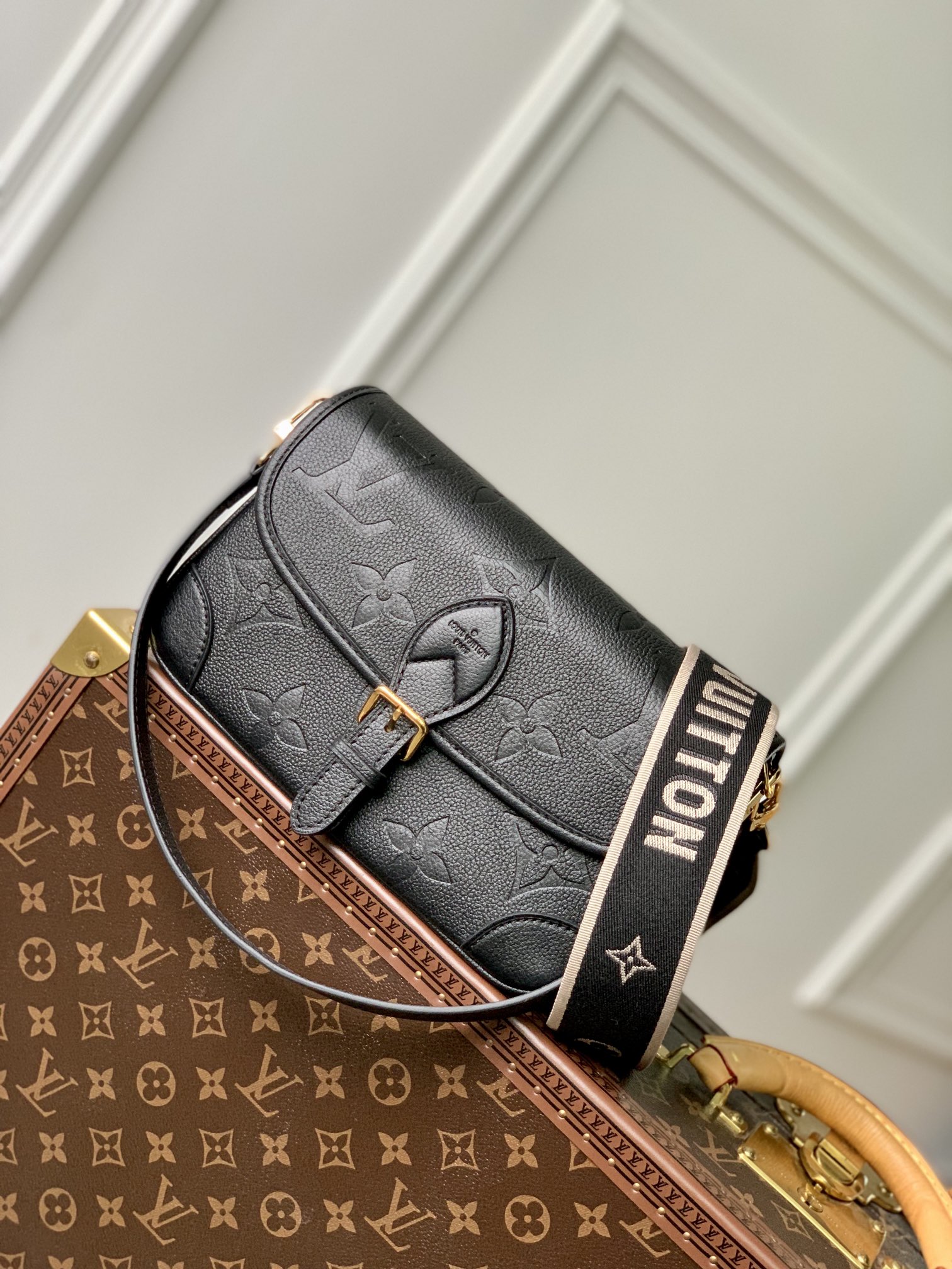 Louis Vuitton LV Diane Fashion
 Bags Handbags Black Empreinte​ M46386