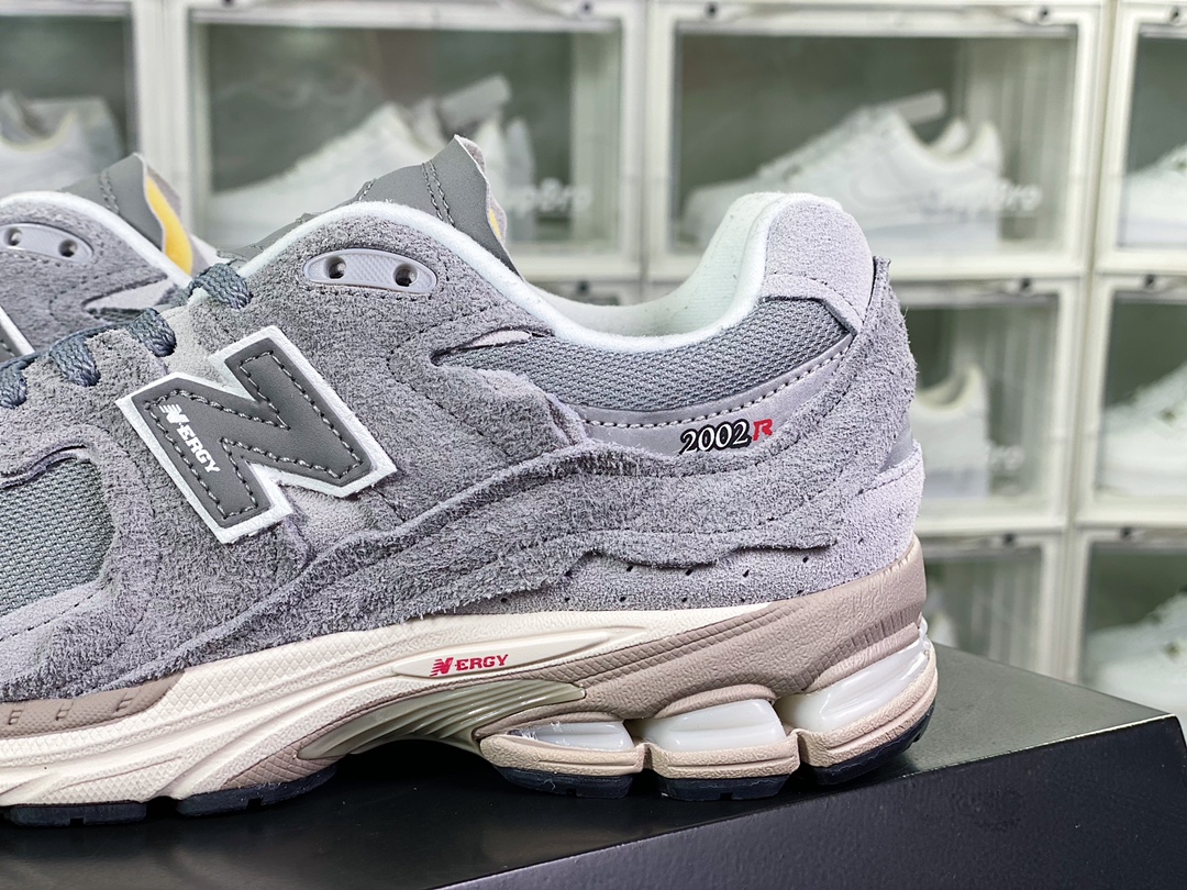 ML2002 series retro dad style casual sports jogging shoes ”Original Gray Light Gray Rag” M2002RDM