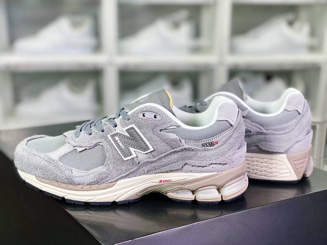 ML2002 series retro dad style casual sports jogging shoes ”Original Gray Light Gray Rag” M2002RDM