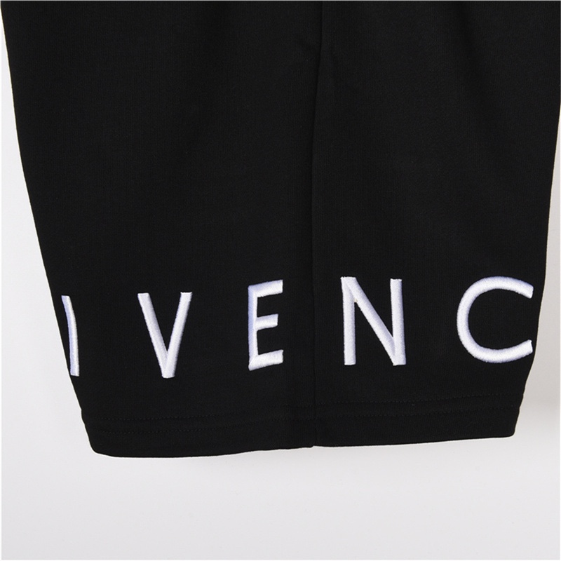 200 Givenchy /纪梵希 23ss 4g 大logo 刺绣短裤