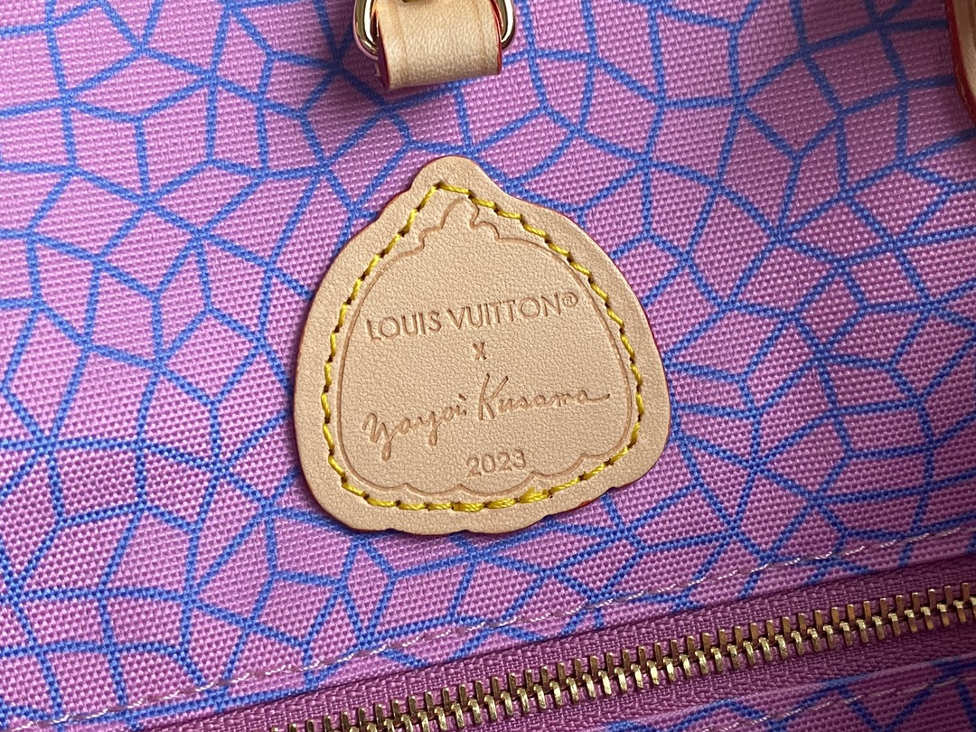Louis Vuitton Luxury Handbag Collection 9