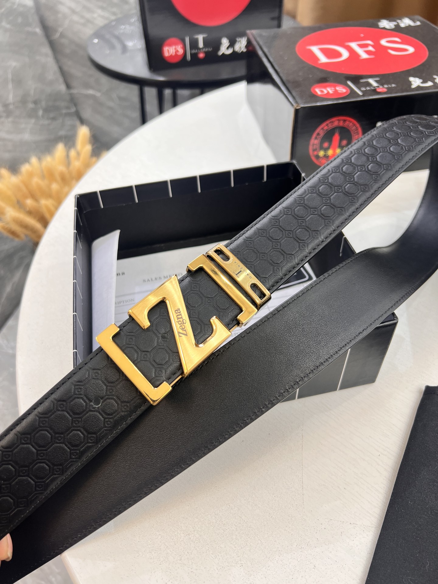 皮带支持验货 意大利进口蜂窝纹头层 平纹小牛皮皮 时尚走秀款 顶级免税代购级别