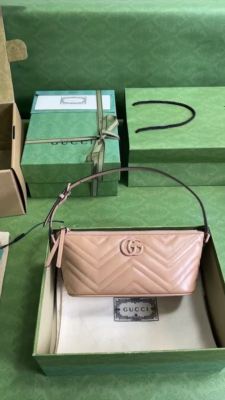Gucci Marmont Crossbody & Shoulder Bags Beige Rose