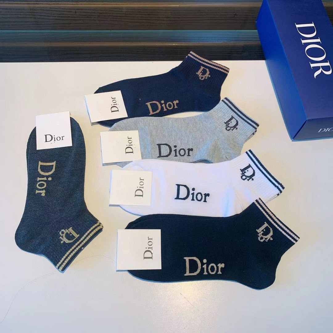 配包装一盒5双Dior迪奥2023新