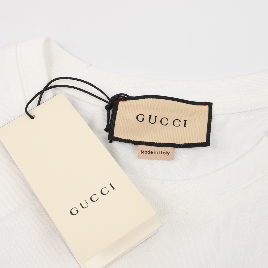 150 Gucci/古驰经典双环腰带Logo印花短袖