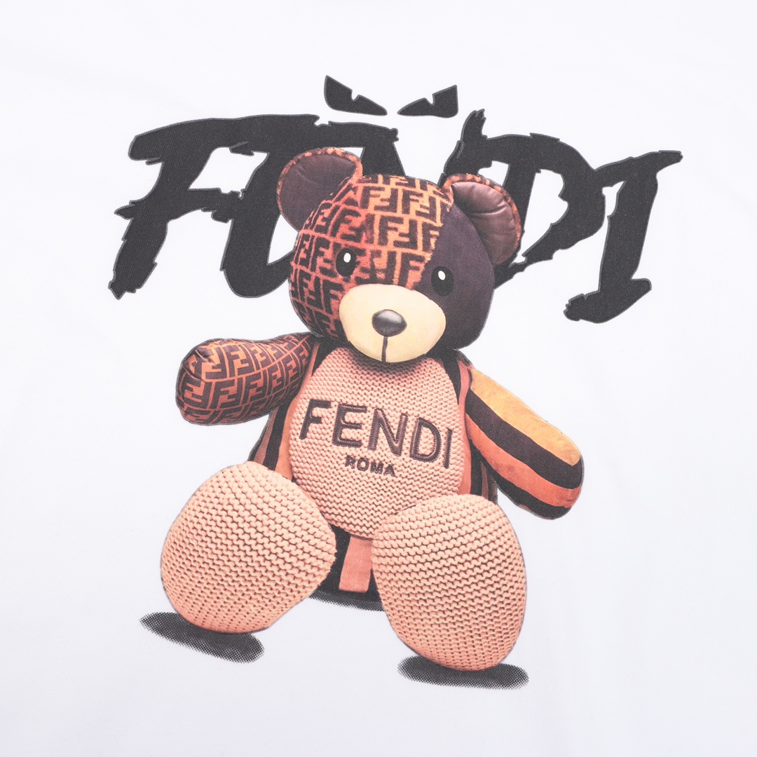 160 Fendi/芬迪 卡通熊满印短袖T恤