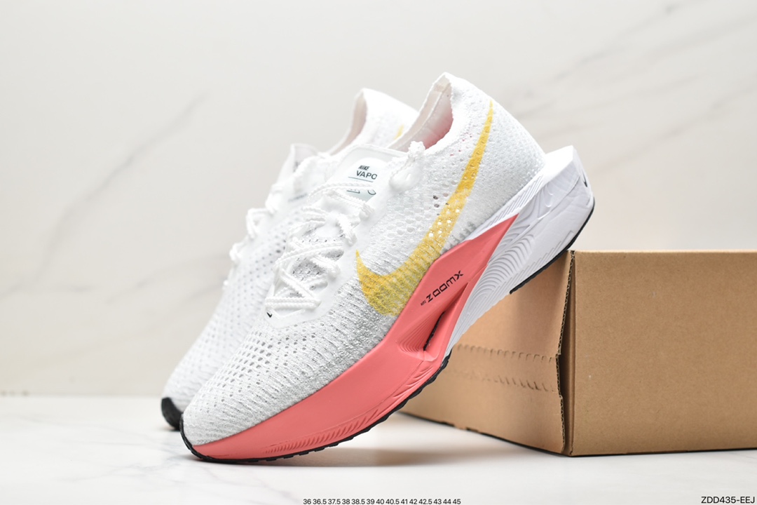 230 NIKE ZoomX Vaporfly NEXT% 3 马拉松 泡棉超轻缓震运动慢跑鞋 DV4219-500