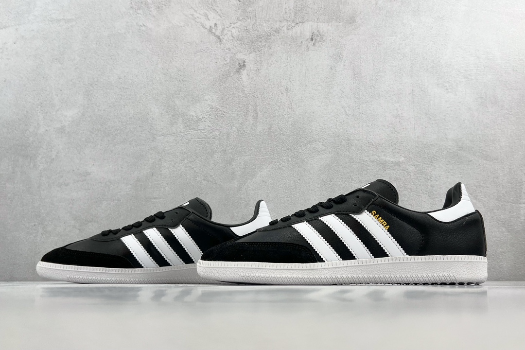 Football giants series ”Zebra Army” Juventus adidas originals Samba black and white HQ7034