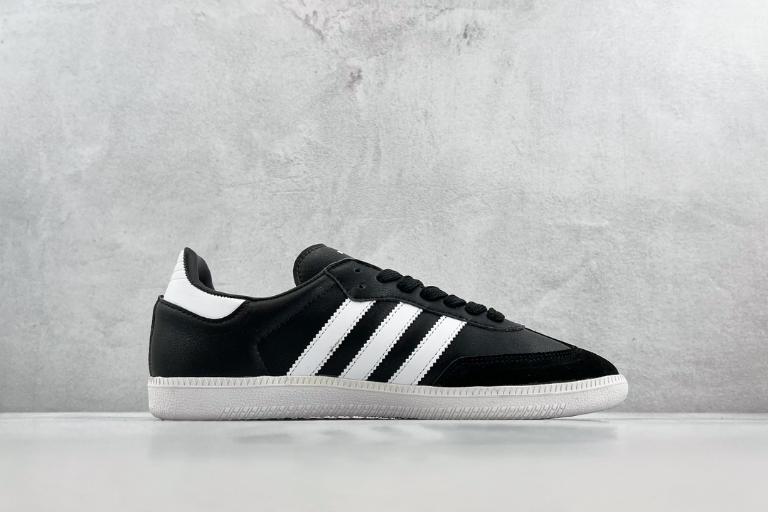 Football giants series ”Zebra Army” Juventus adidas originals Samba black and white HQ7034