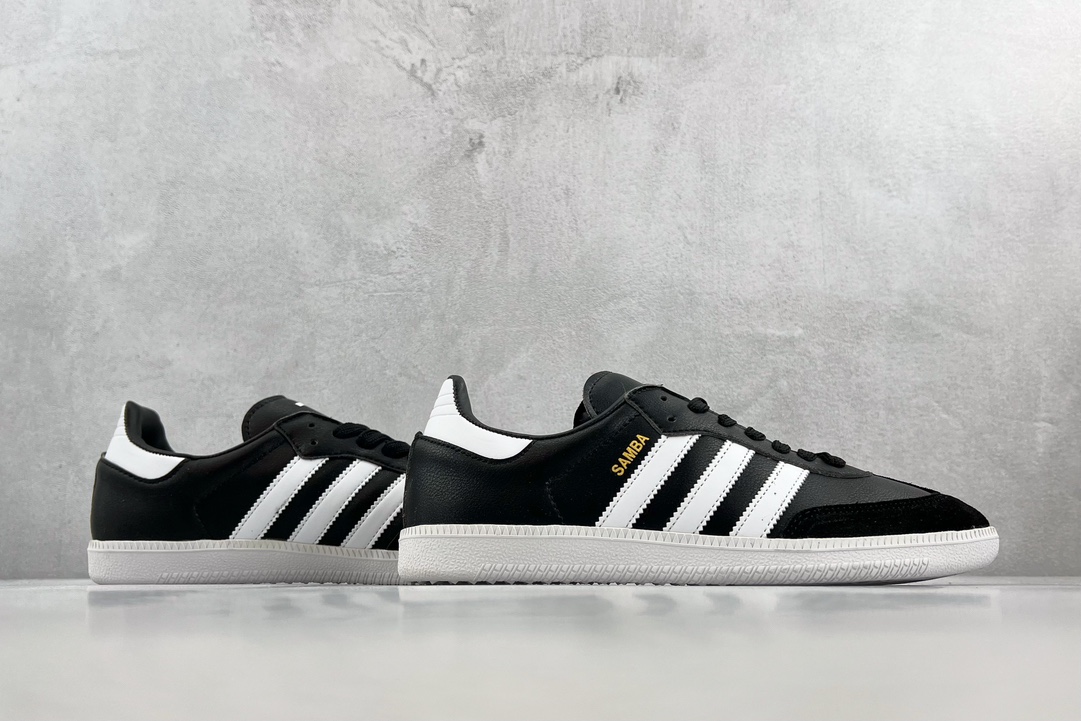 Football giants series ”Zebra Army” Juventus adidas originals Samba black and white HQ7034