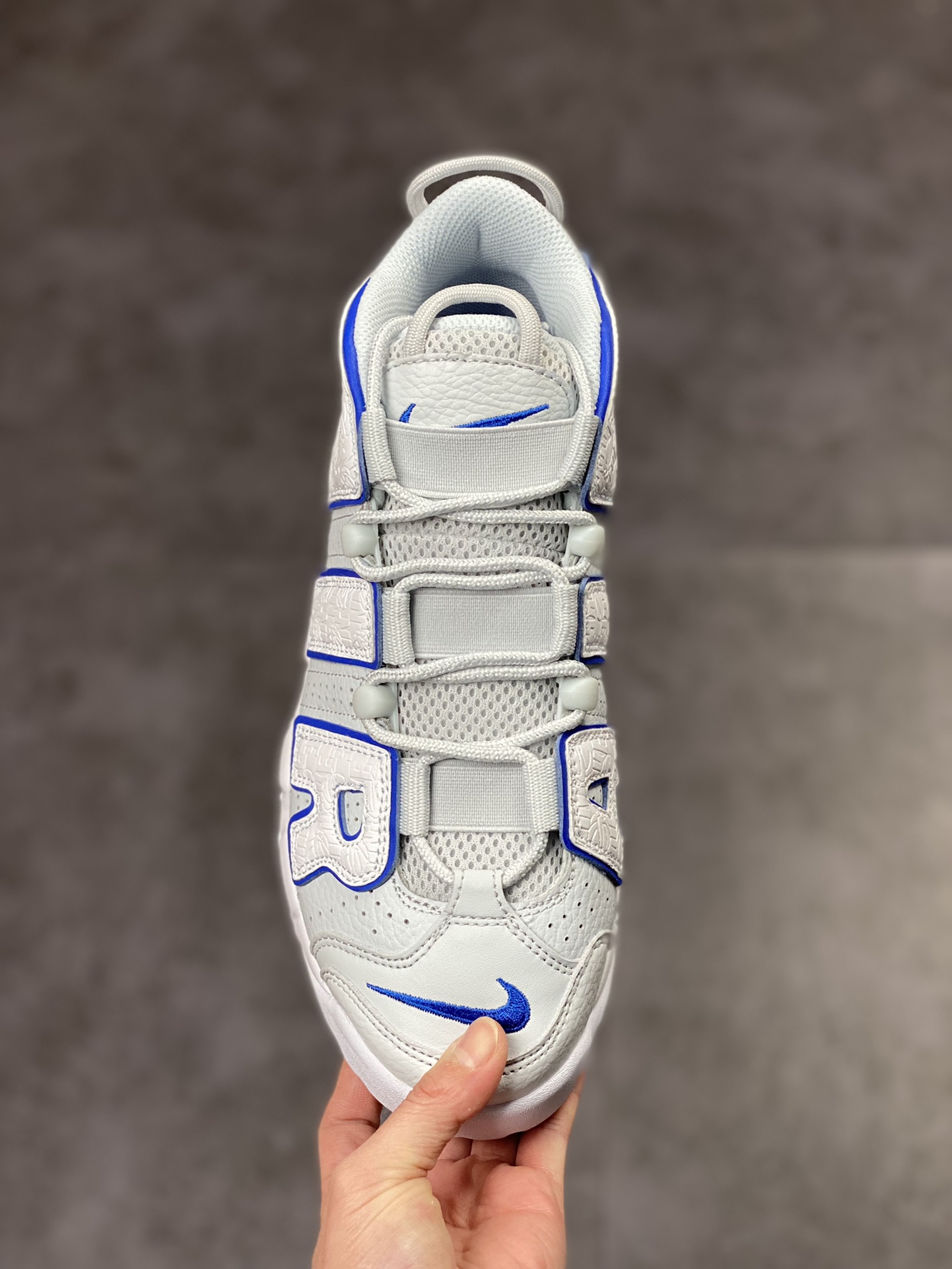 260 Air More Uptempo 白灰蓝压花 代表着历史最高版本皮蓬 FD0669-100