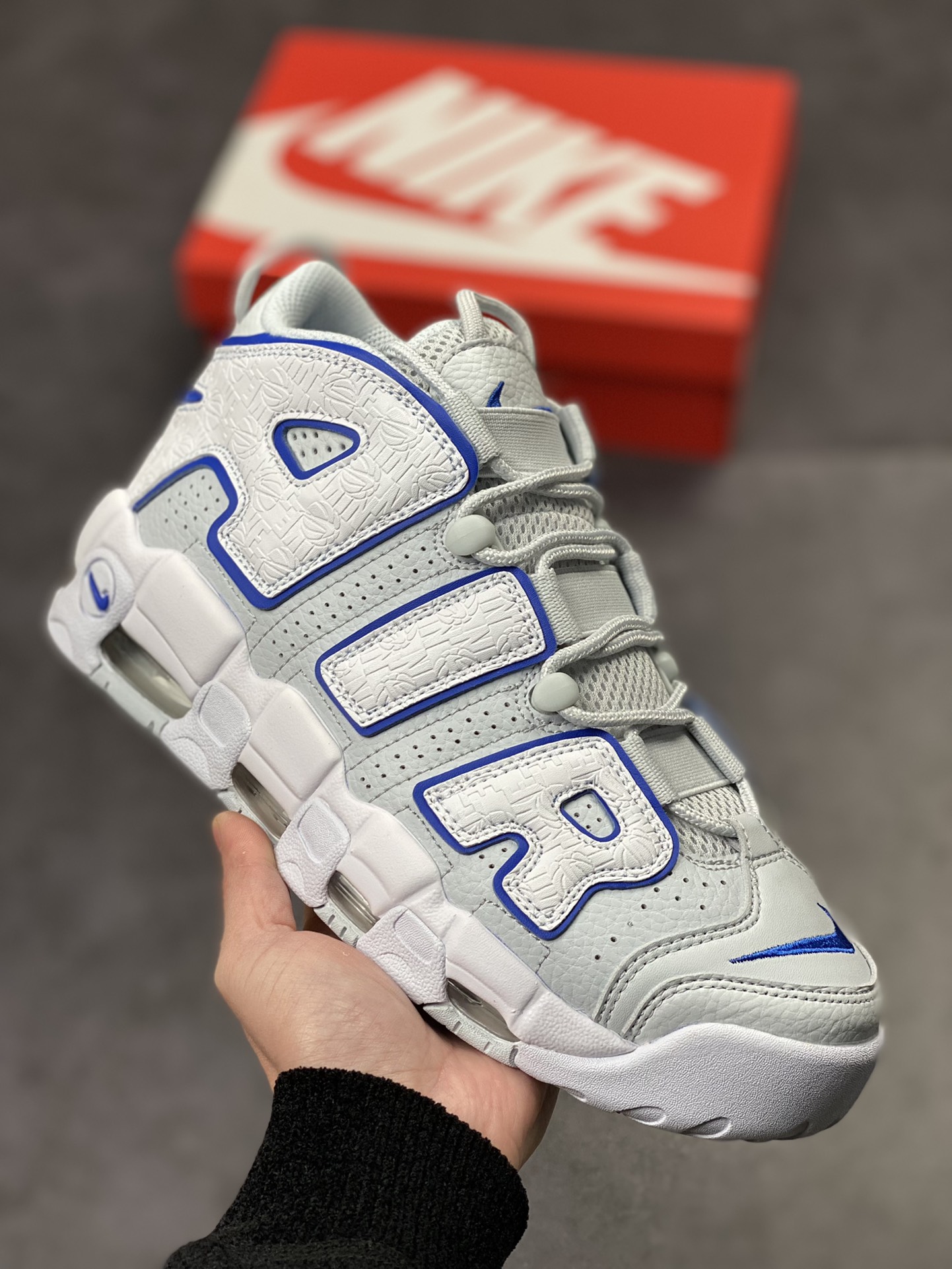 260 Air More Uptempo 白灰蓝压花 代表着历史最高版本皮蓬 FD0669-100