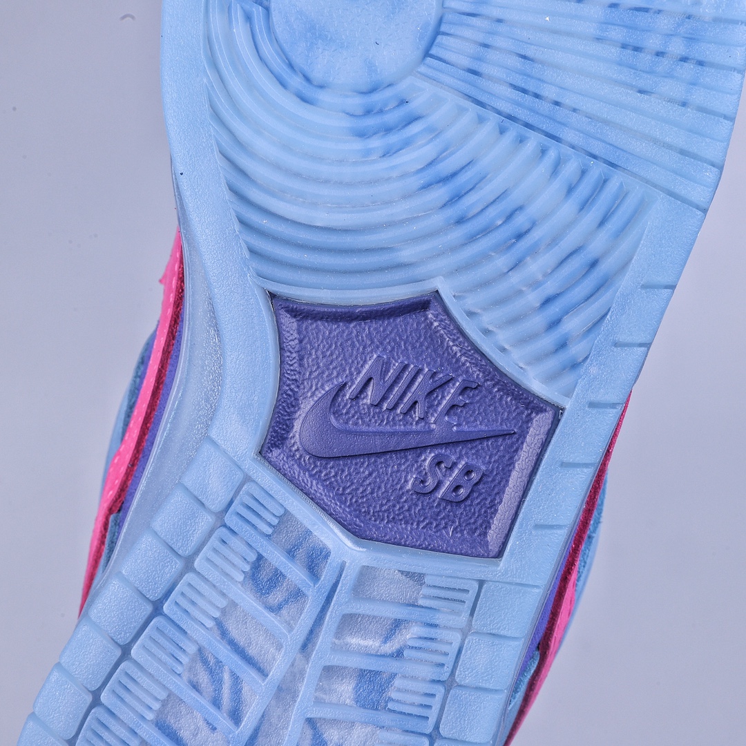 380 S2Run The Jewels x Nike SB Dunk Low 联名款 SB低帮休闲板鞋 DO9404-400
