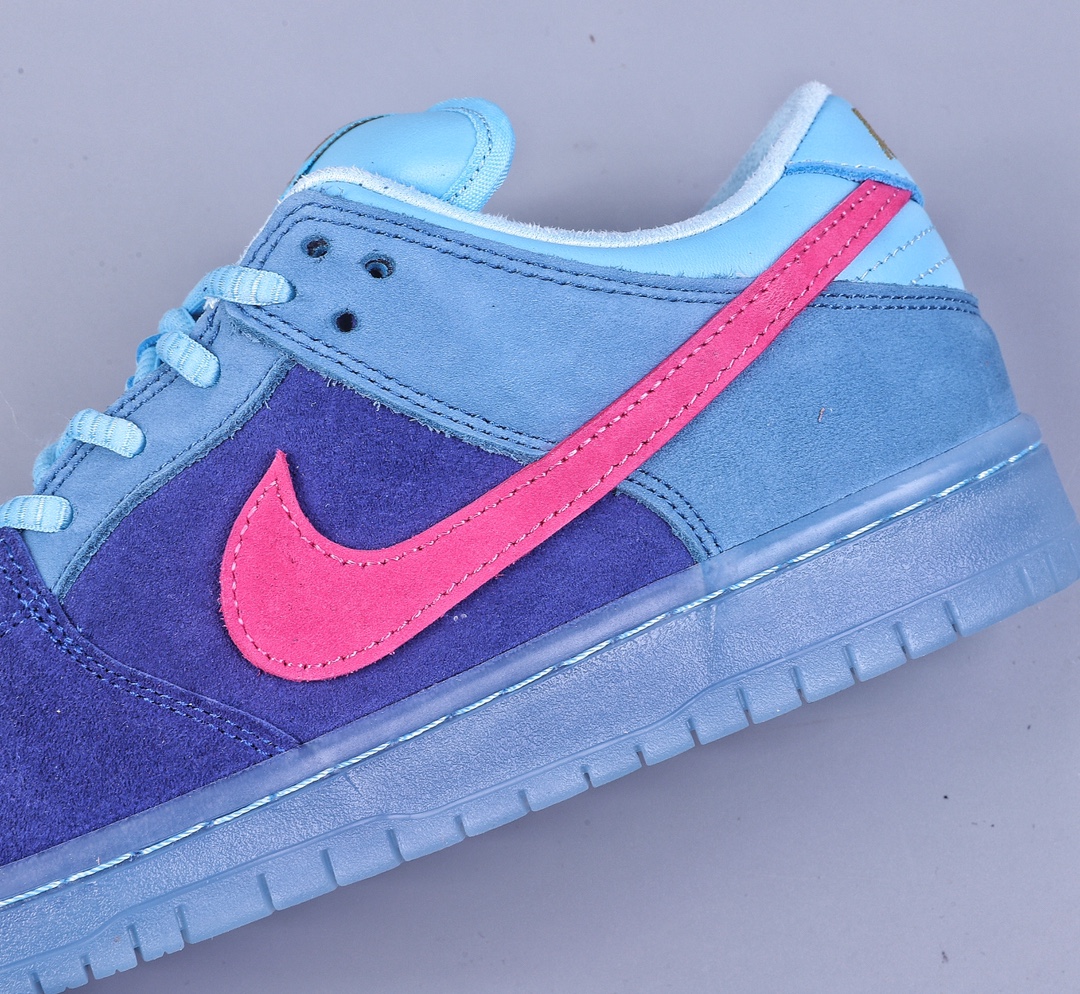 380 S2Run The Jewels x Nike SB Dunk Low 联名款 SB低帮休闲板鞋 DO9404-400