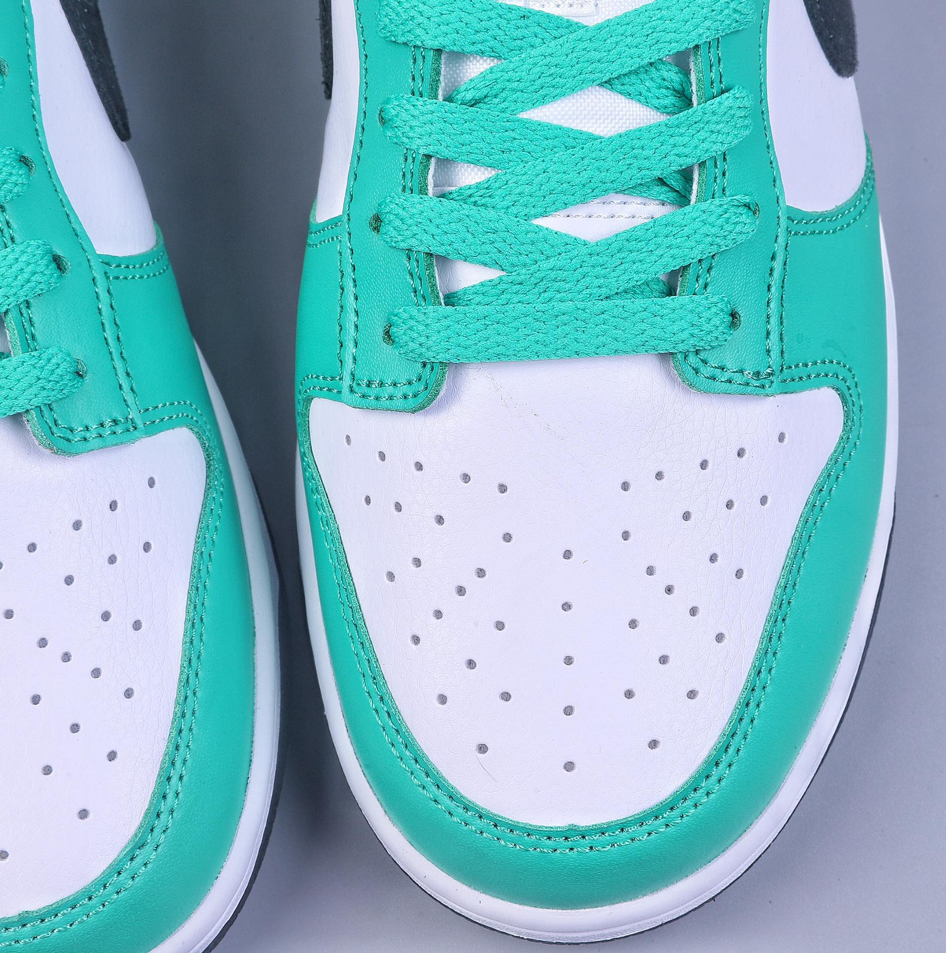 320 S2NK Dunk Low ”Celtics” 白黑绿 纯原生产线出品 FN3612-300