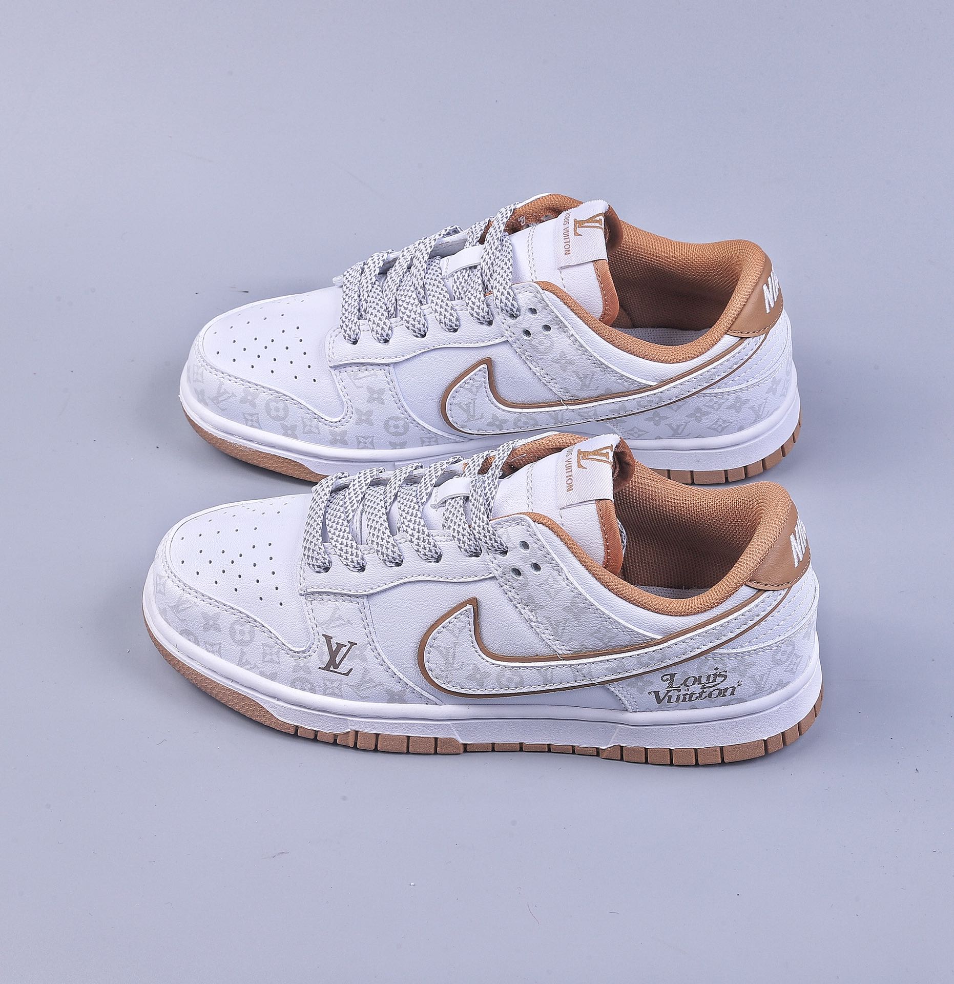 240 Nike SB Zoom Dunk Low 板鞋 系列经典百搭休闲运动板鞋XD6188-002