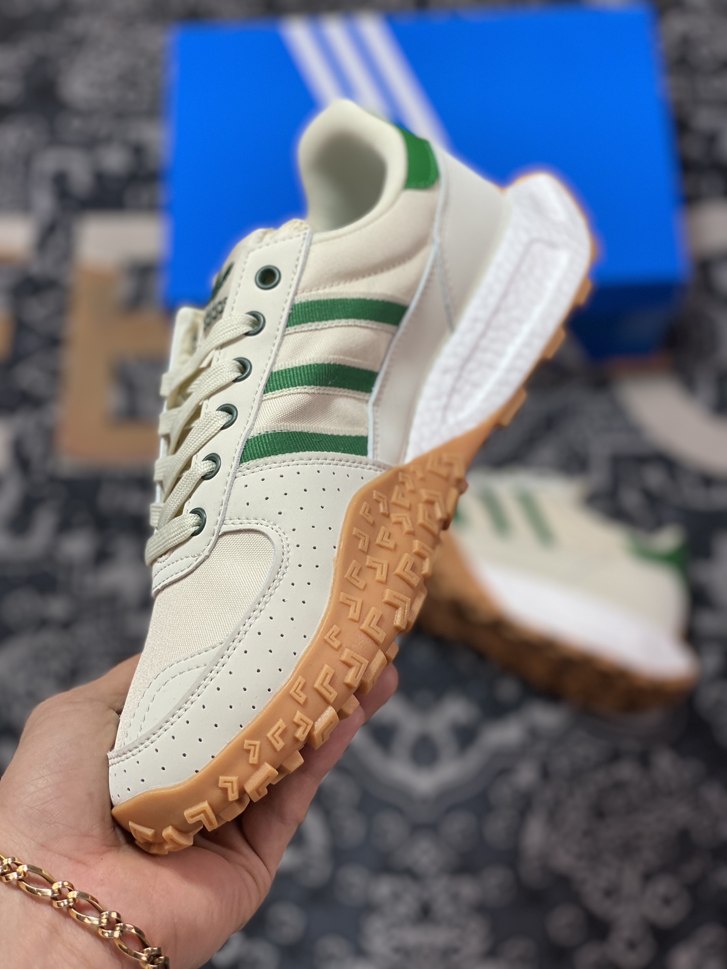 Adidas Retropy Boost E5 WRP E5 Second Generation Series Retro Racing Jogging Shoes ”Leather Beige Grass Green” HP2193