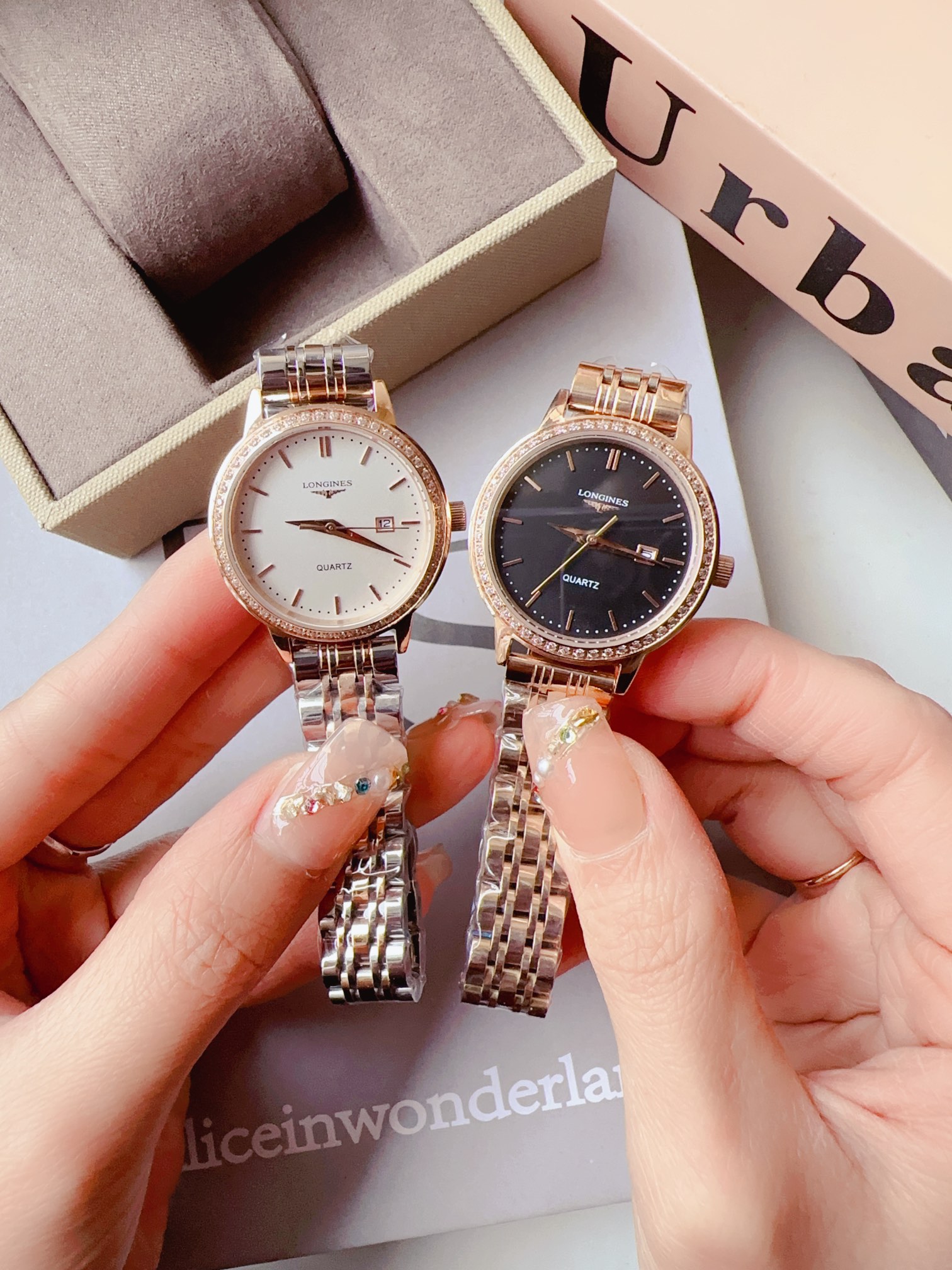 Longines 浪琴-Longines 女款 进口石英机芯 矿物质玻璃镜面 316L精钢表壳 直径28mm厚8mm 该款腕表备受女性喜爱