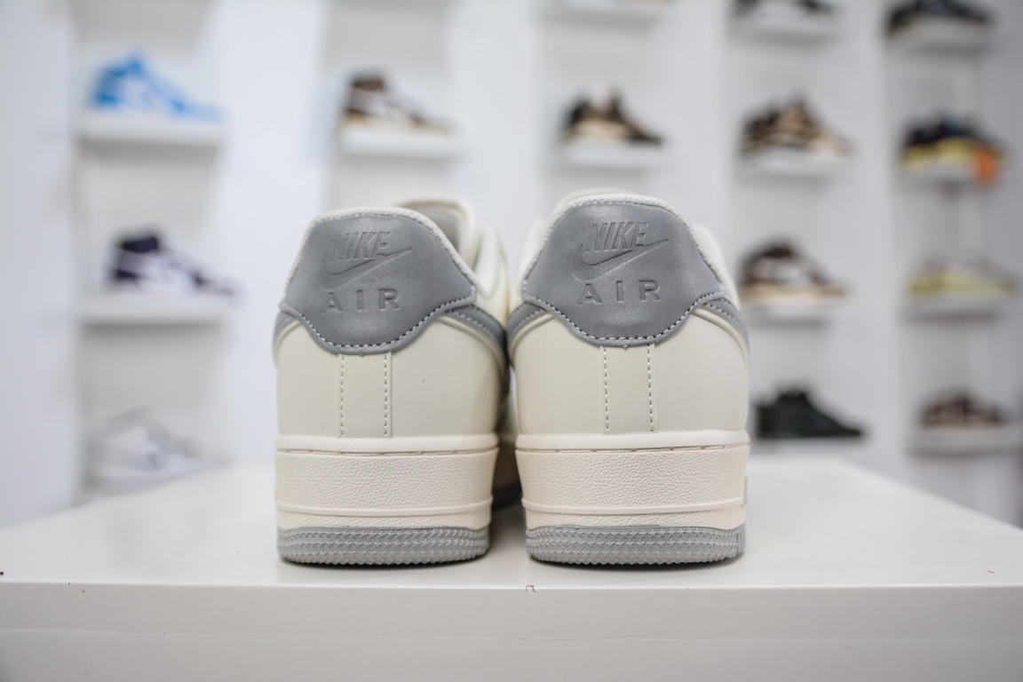 Nike Air Force 1'07 Low Rice Gray Hook Air Force No. 1 Starry Low Top Casual Sneakers GL6835-009-Top High Quatity Cheap Sneakers Fashion Clothing Clothes Bags handbags Shoes of all Brand wholesale With The best Quality And Beautiful Price from China Factory Chinese suppliers wholesaler seller Nike Air Force 1'07 Low Rice Gray Hook Air Force No. 1 Starry Low Top Casual Sneakers GL6835-009