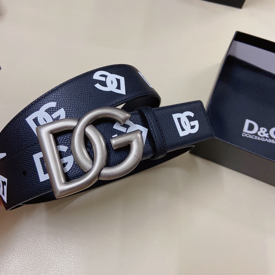 D&G杜嘉班纳官网新款.双面头层小牛