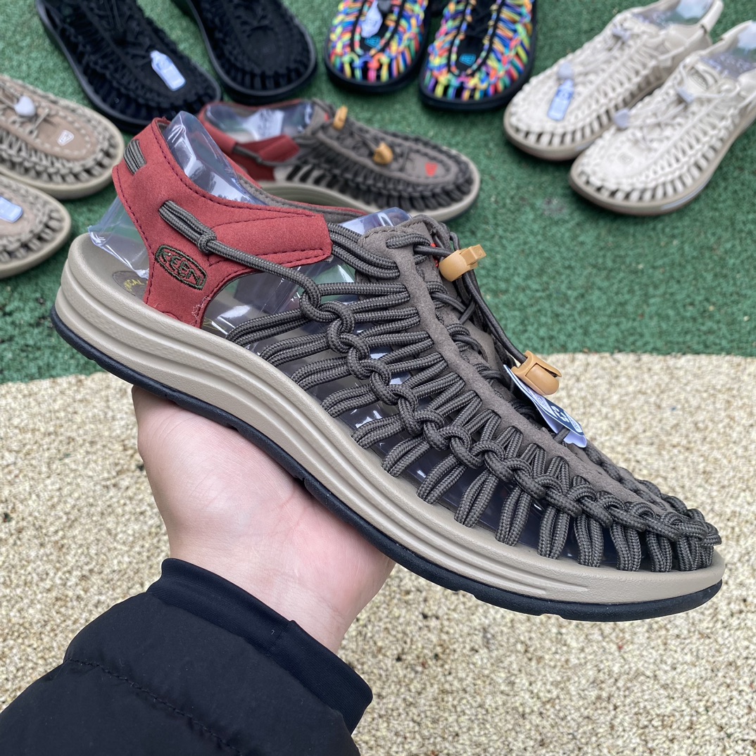 科恩凉鞋深绿红尺码39-45KEEN