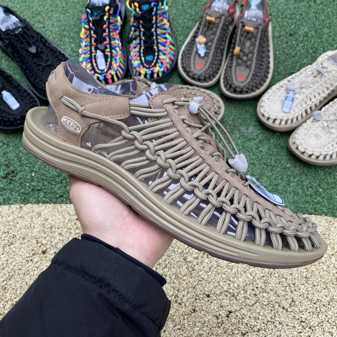 科恩凉鞋浅棕绿尺码39-45KEEN