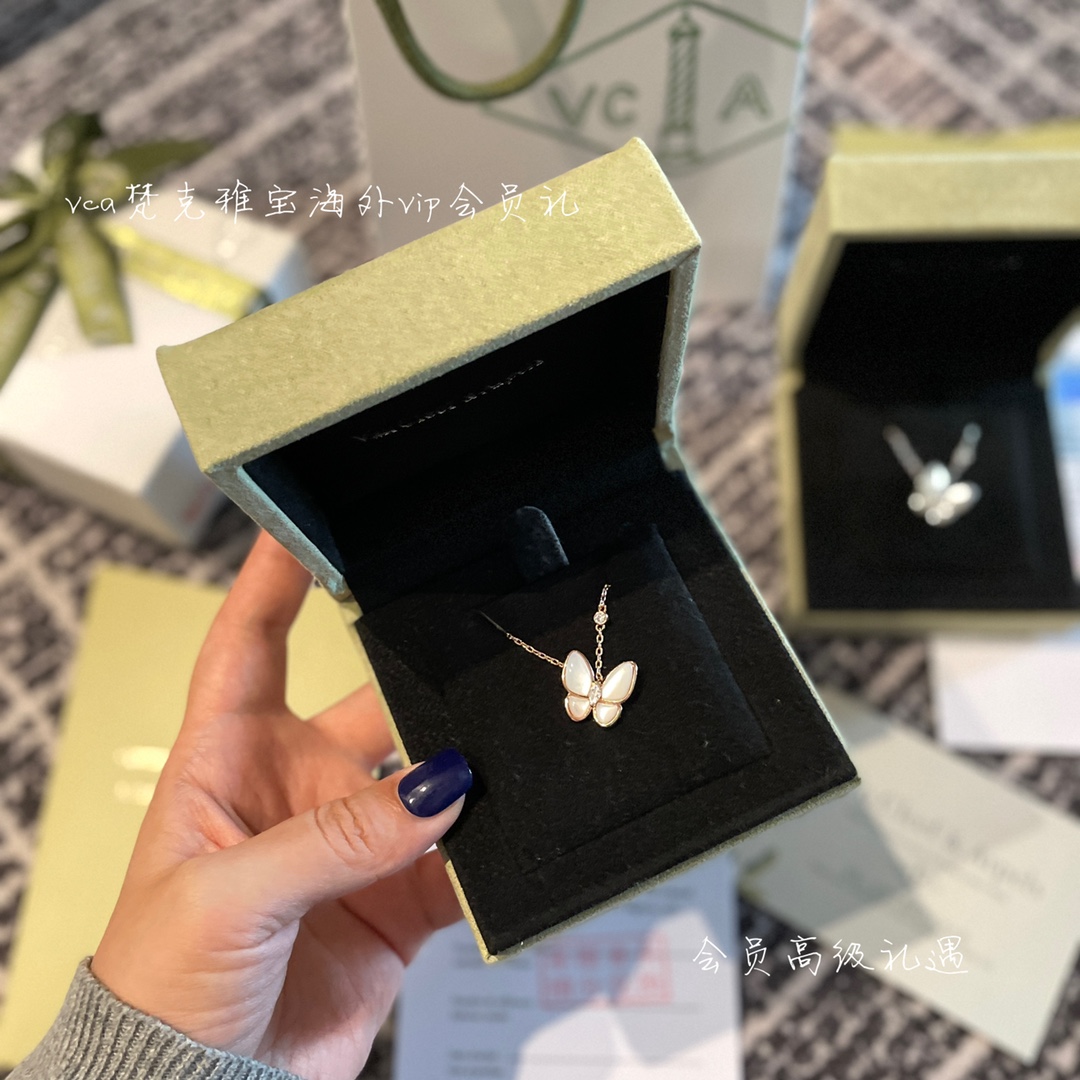 Van Cleef & Arpels vca梵克雅宝会员礼