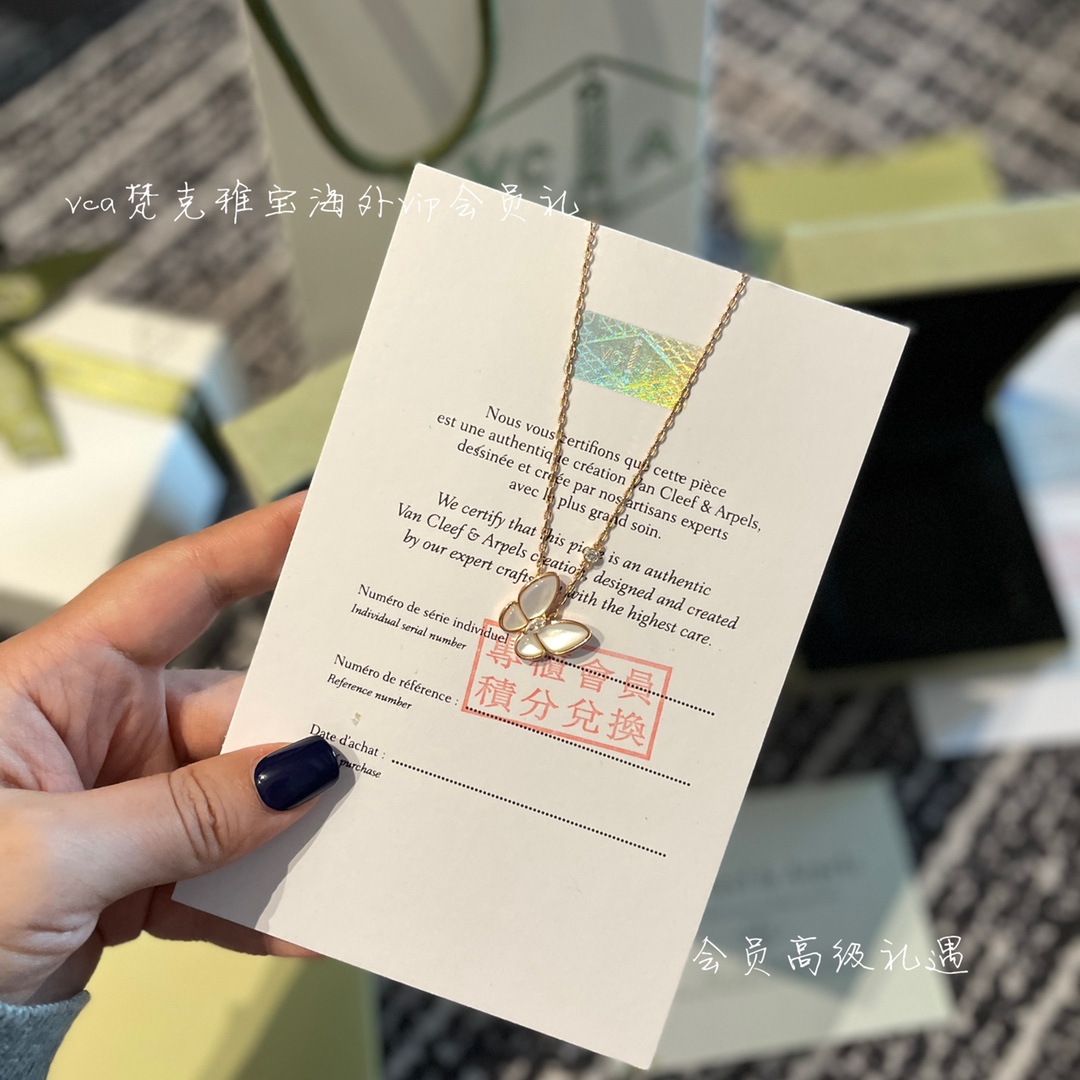 Van Cleef & Arpels vca梵克雅宝会员礼
