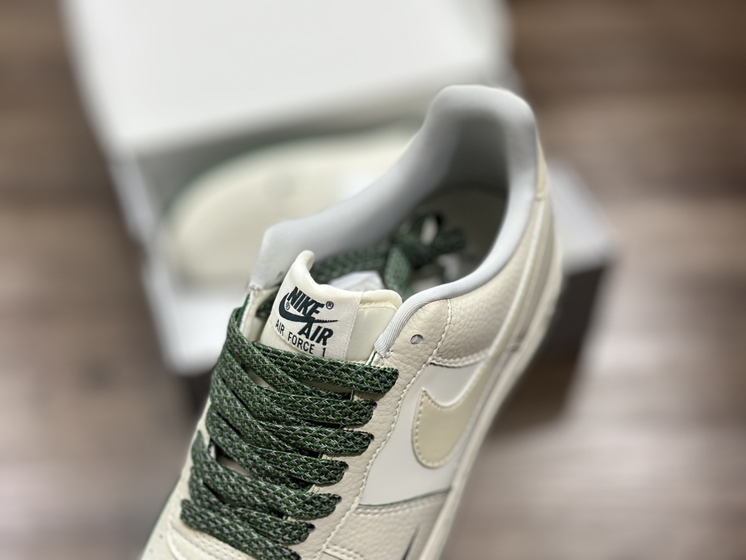 260 Nike Air Force 1 LOW 空军一号低帮运动鞋  DD9915-600