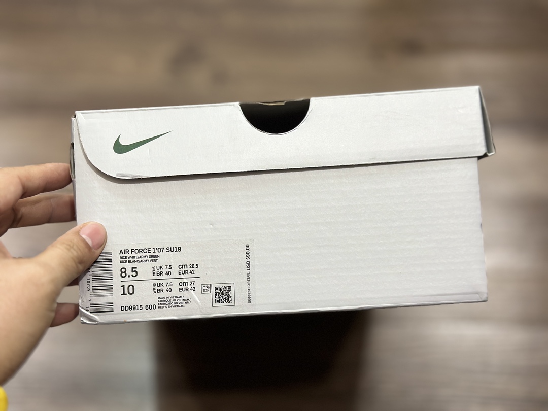 260 Nike Air Force 1 LOW 空军一号低帮运动鞋  DD9915-600