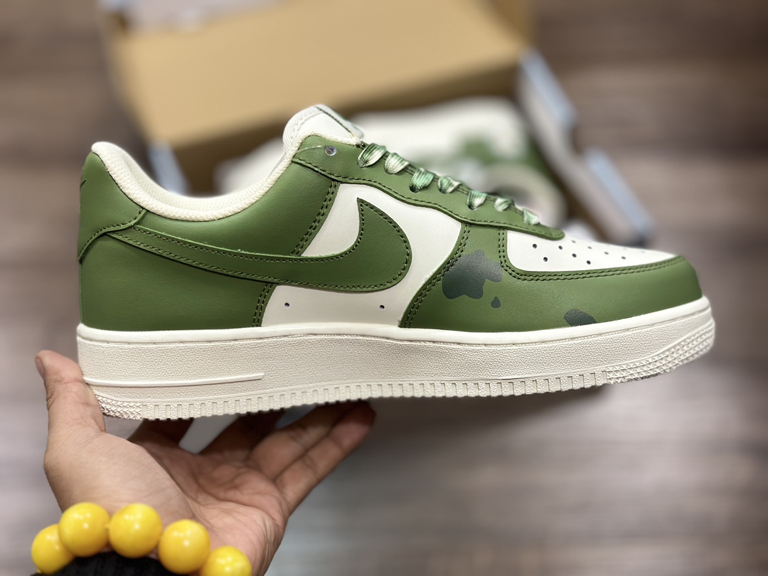 260 Nike Air Force 1 LOW 空军一号低帮运动鞋 CW2288-662