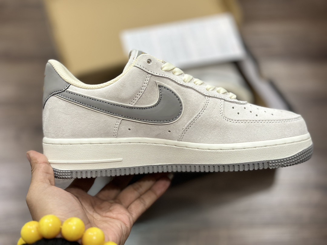 260 Nike Air Force 1 LOW 空军一号低帮运动鞋 KH5636-610