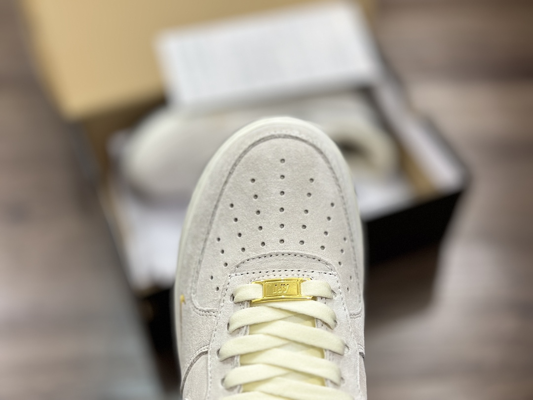 260 Nike Air Force 1 LOW 空军一号低帮运动鞋 KH5636-610