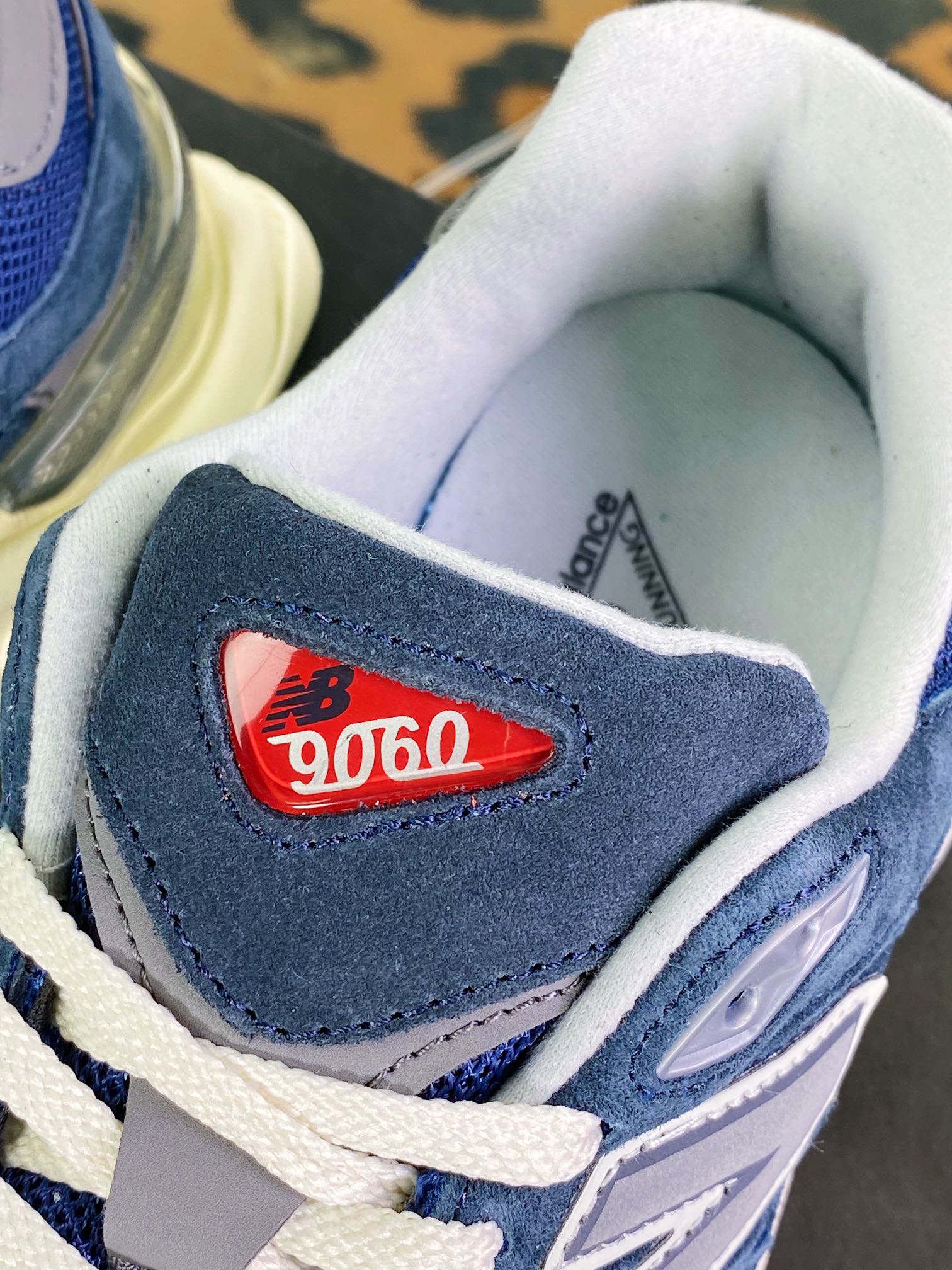 9060 ”Outerspace” series retro versatile dad style casual sports running shoes ”Blue Gray” U9060ECB