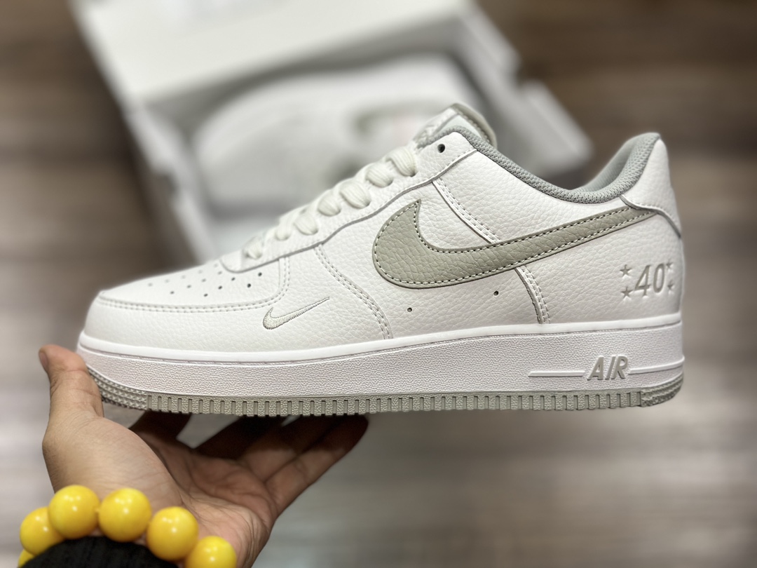 240 Nike Air Force 1 LOW 空军一号低帮运动鞋 MN5263-121