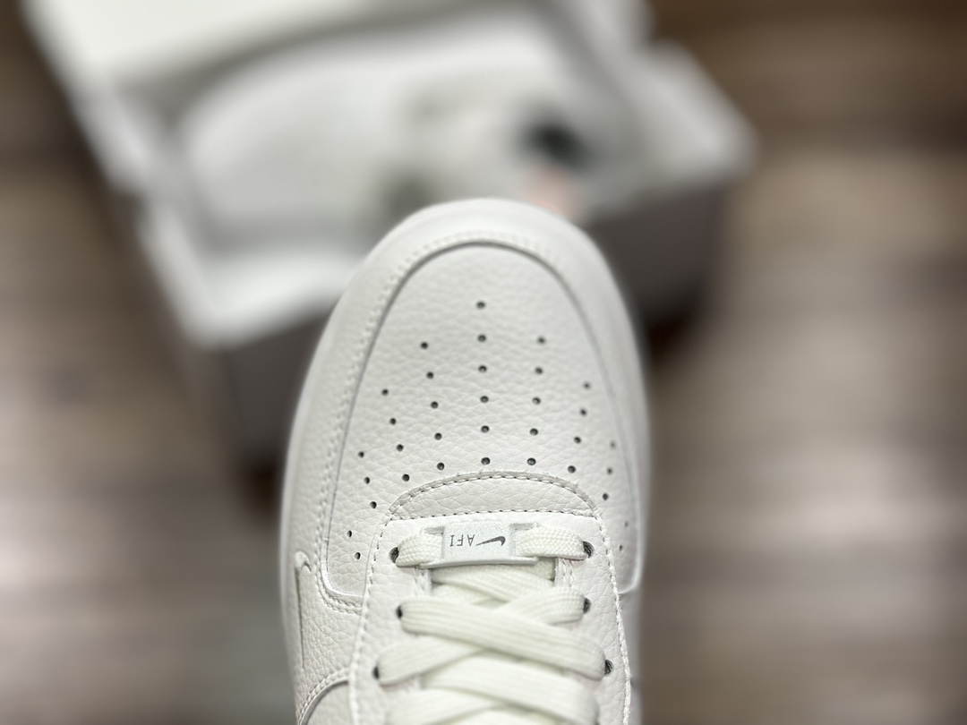 240 Nike Air Force 1 LOW 空军一号低帮运动鞋 MN5263-121