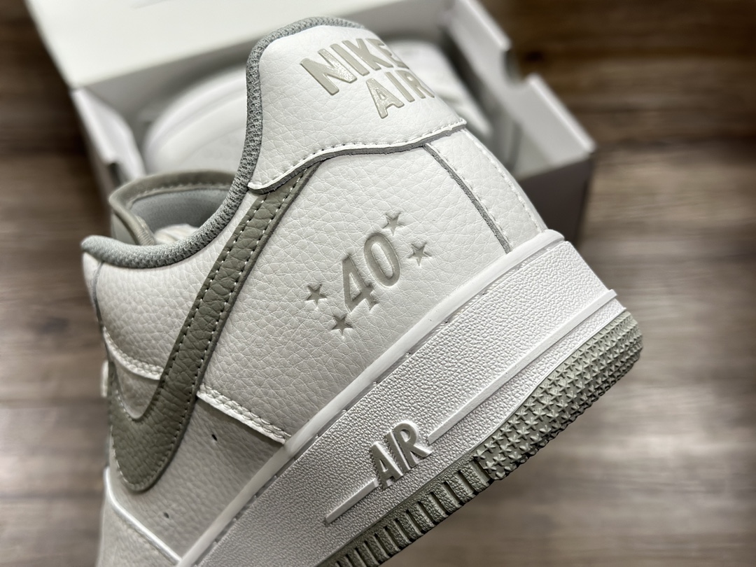240 Nike Air Force 1 LOW 空军一号低帮运动鞋 MN5263-121