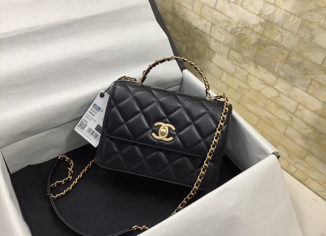 Chanel Classic Flap Bag Bolsos cruzados y bandoleras Cuero de vaca Vintage Cadena