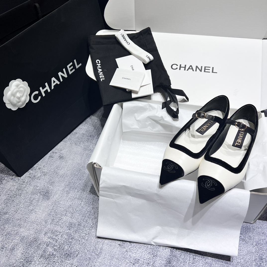샤넬 신발 94990 Chanel Shoes