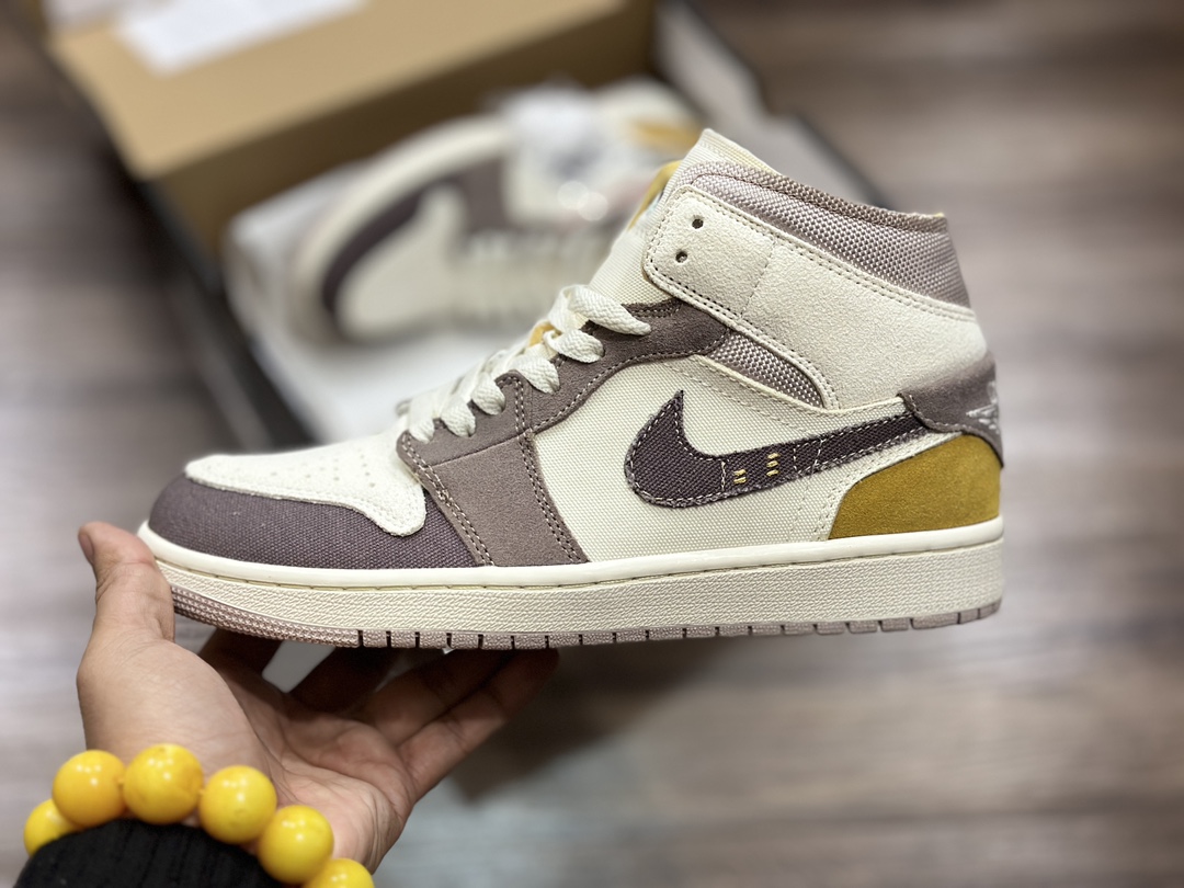 220 Nike Air Jordan 1 mid AJ中帮DM9652-102