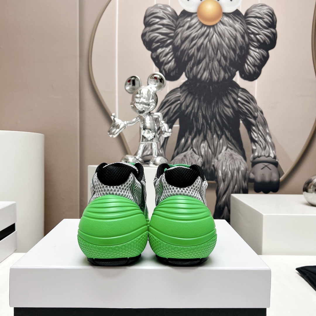 “New TK-360 Shoes by G*VENCHY: Unique Design for Sports and Leisure” - 图片 8