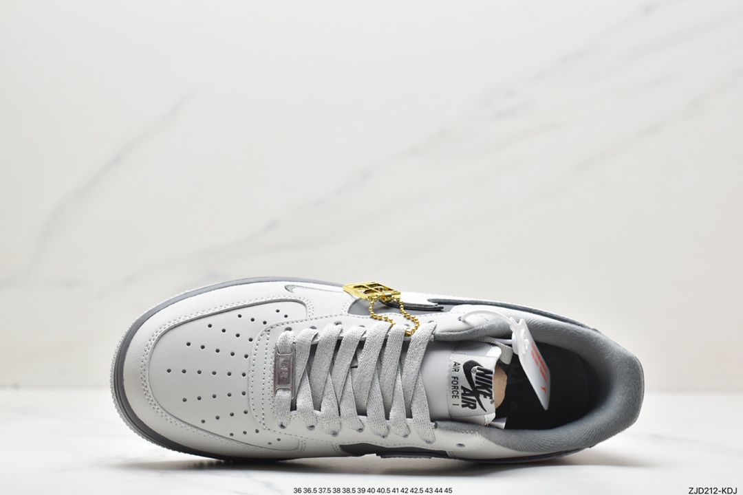 240 Nike Air Force 1'07 Low 奶奶灰 空军一号低帮休闲板鞋 DB3301-033