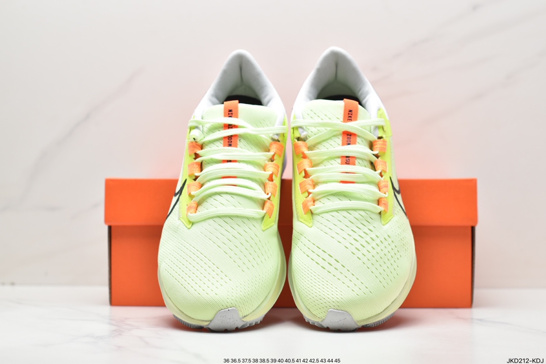 160 Nike Pegasus跑鞋自问世以来始终深受跑者的信赖CW7356-700