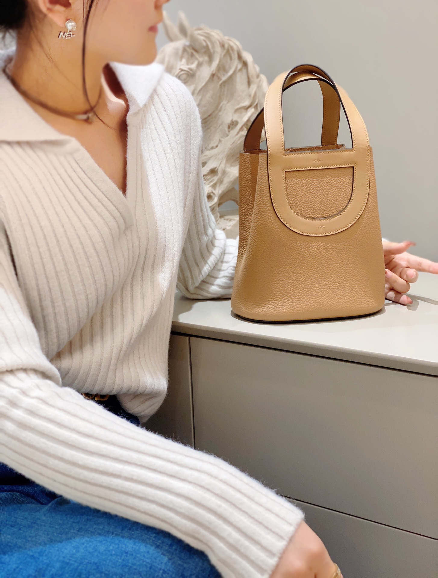 罗意威 Loewe 高定经典皮革女包手袋 #DED1D1DA 8