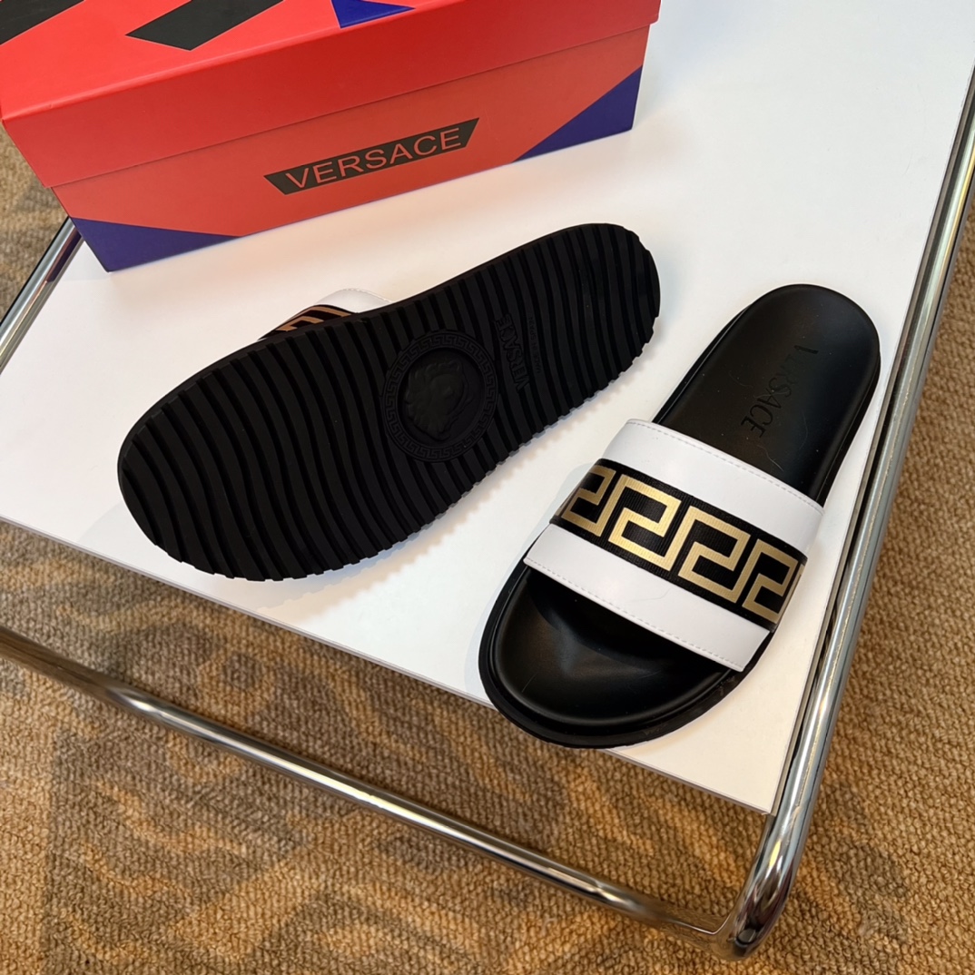 [VERSACE - Versace] P: Tamaño 38-45 top generación de compra de los hombres de primavera y verano za