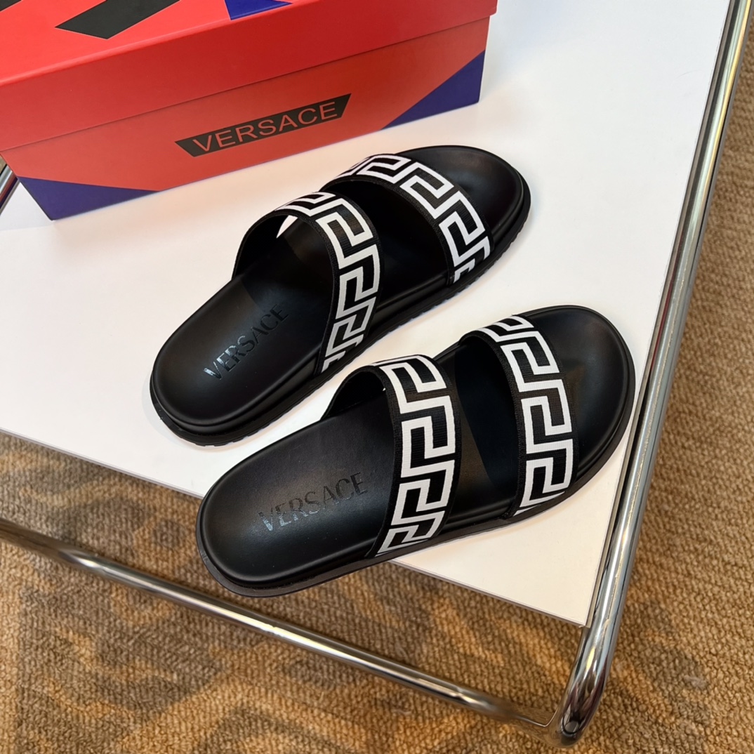 [VERSACE - Versace] P: Tamaño 38-45 top generación de compra de los hombres de primavera y verano za