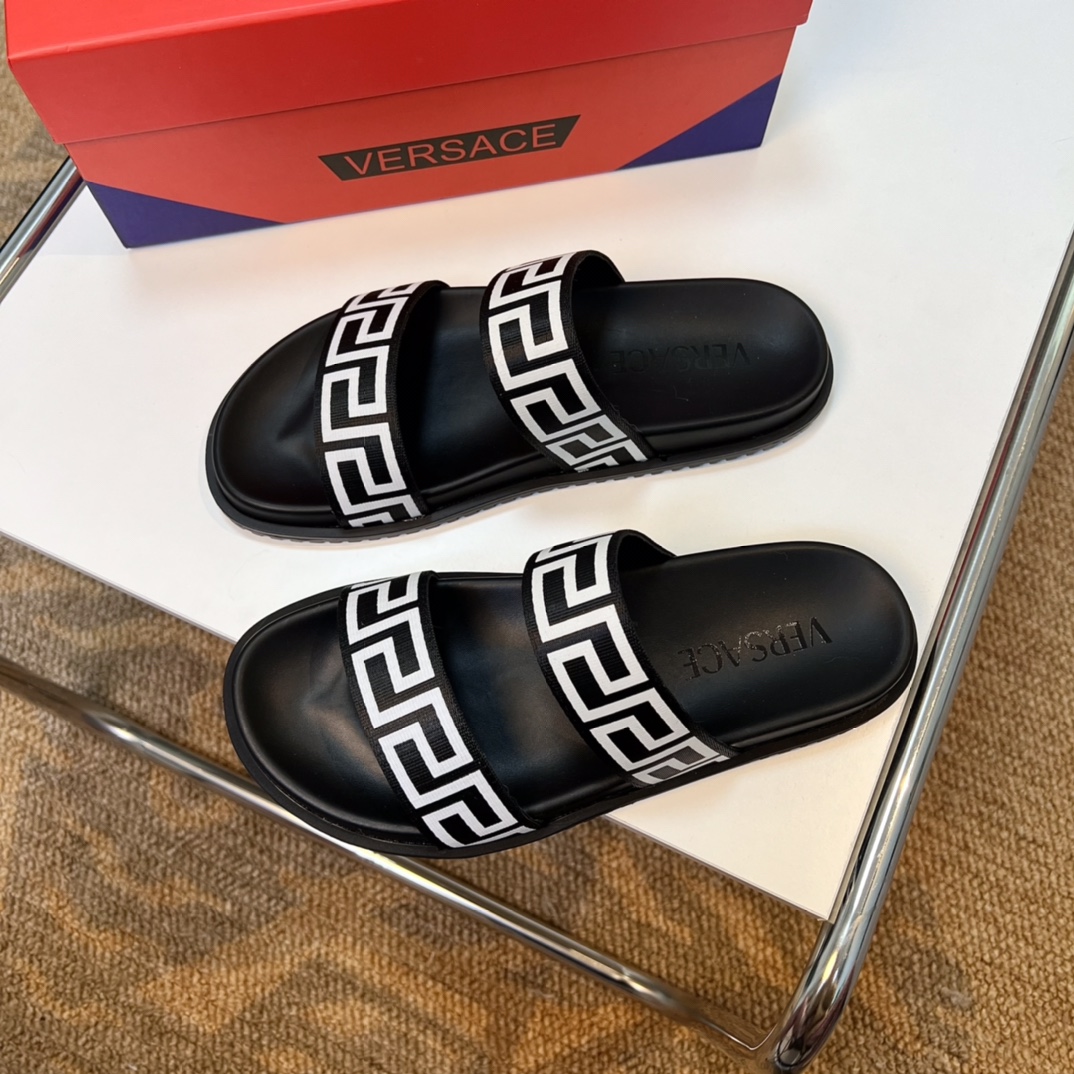 [VERSACE - Versace] P: Tamaño 38-45 top generación de compra de los hombres de primavera y verano za