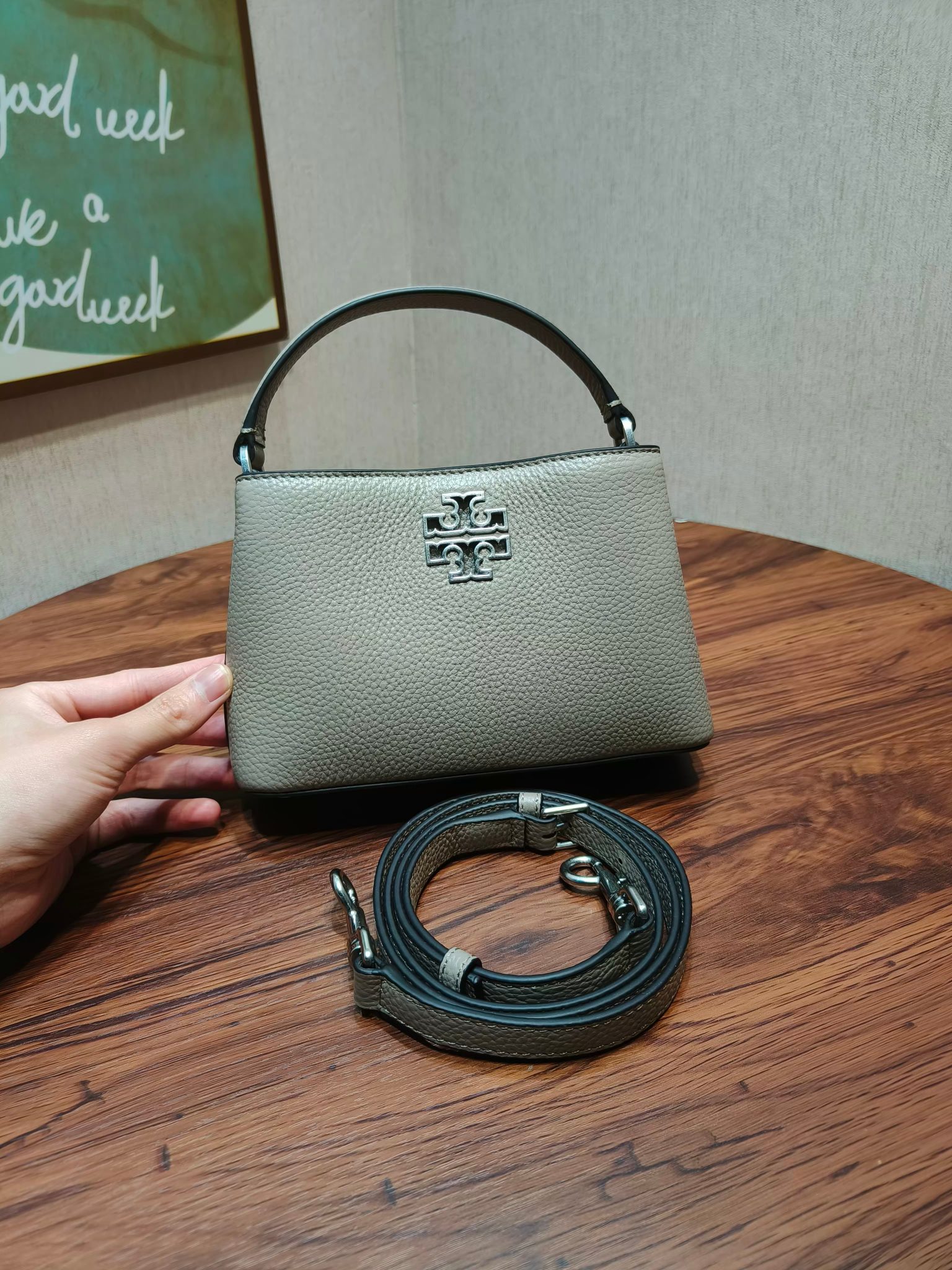 Tory Burch ～编号048 TORY BURCH