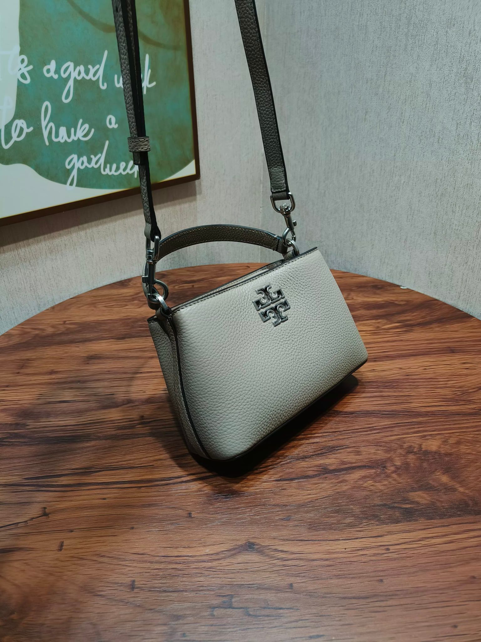 Tory Burch ～编号048 TORY BURCH