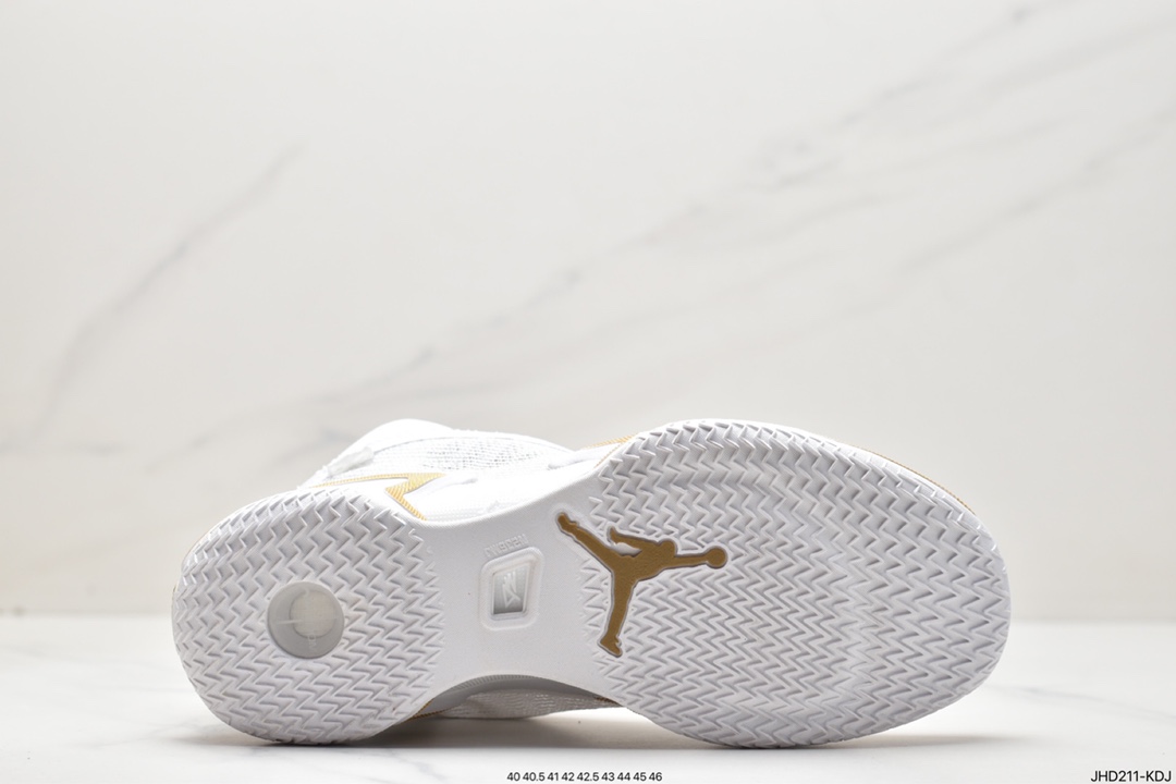 190 Air Jordan XXXIV SE PF 篮球鞋DA9053-010
